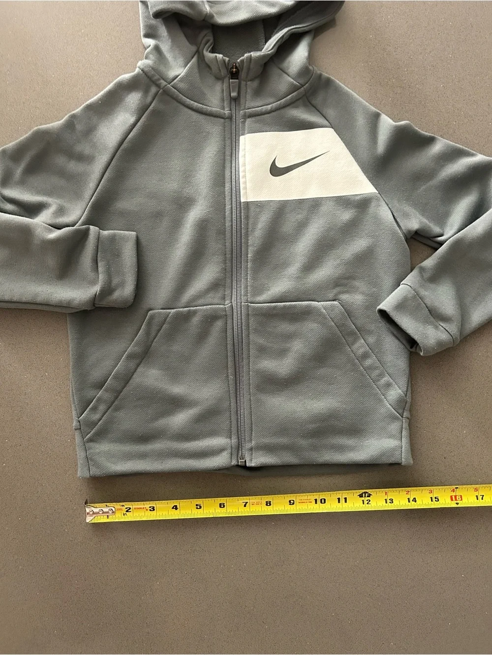 Nike soft zip